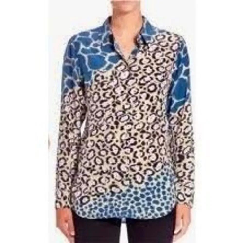 NWOT Equipment Femme Womens 100% Silk Button Down Animal Print Blouse Small